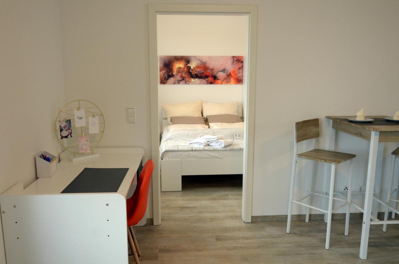 Unique Zentrale Moderne 2 Zimmer Wohnung Nahe Dem Park Villingen-Schwenningen Exterior foto